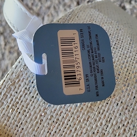 Hallmark Basket - Picture 5 of 6